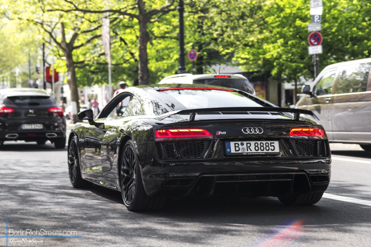 Audi R8 V10 Plus (2016) spotted in Berlin — BerlinRichStreets